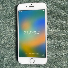 iPhone 8 シルバー