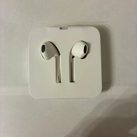 Apple EarPods 3.5mmジャック ケース付き