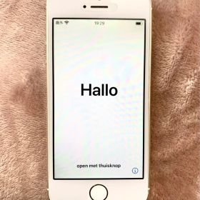 ◆【美品】iPhoneSE 第一世代64GB ゴールドAppleスマートフォン②