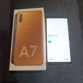 Samsung Galaxy A7 ゴールド 本体