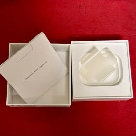 AirPods Pro 第二世代 箱、イヤピース、充電ケーブルのみ