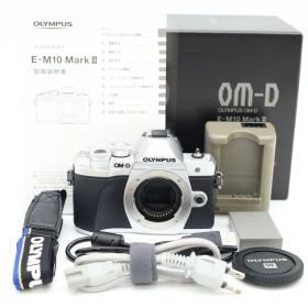 ショット数25467回 ≪極上品≫ Olympus OM-D E-M10 MarkIII ボディ シルバー #20251214-3062