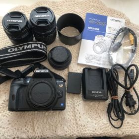 オリンパス デジタル一眼カメラ E-620 ダブルレンズキット&単焦点レンズ