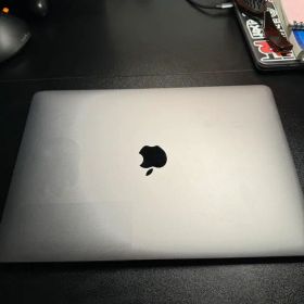 Apple MacBook Air 2020本体8G/256G