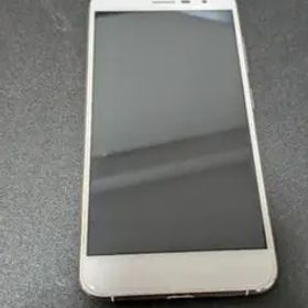 ASUS ZenFone 3 ZE520KL パールホワイト