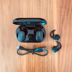 【BOSE】QuietComfort Earbuds ワイヤレスイヤホン消毒済み