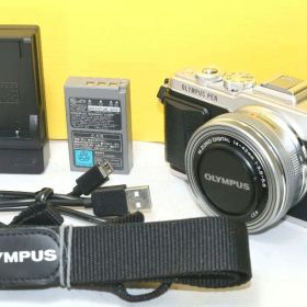 ⭐OLYMPUS PEN E-PL7 14-42 EZ レンズキット シルバー⭐
