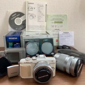 【更に値下げ中】OLYMPUS E-PL7 ✴︎セット販売