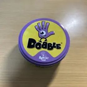Dobble カードゲーム