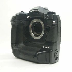 【中古】(オリンパス) OLYMPUS OM-D E-M1X ボデイ