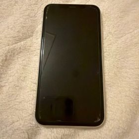 Apple iPhone XR ホワイト 本体