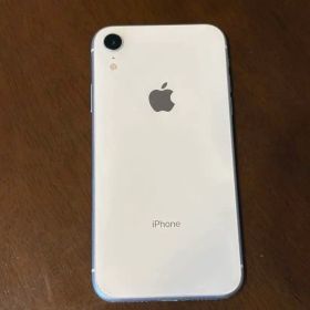 【新品イヤホン・充電器付・箱付き】Apple iPhone XR 本体 ホワイト