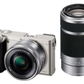 ソニー デジタル一眼カメラ α6000 ダブルズームレンズキット 2430万画素 (シルバー) [ILCE-6000Y(S)] カメラ