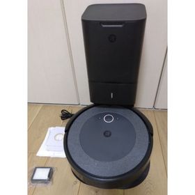 アイロボット(iRobot)の【使用3年程度】ルンバ i3+（2022年）(掃除機)