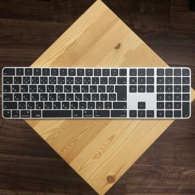 Apple Magic Keyboard テンキー付き Touch ID搭載