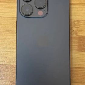 【美品】iPhone 14 Pro 128GB スペースブラック カバー付き