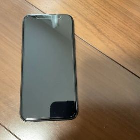 Apple iPhone 11 Pro ミッドナイトグリーン本体