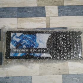 GeForce GTX 980 グラフィックボード (ジャンク扱い)