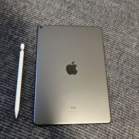 iPad Air 第3世代（10.5インチ）256GB スペースグレイ