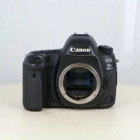 【中古】 (キヤノン) Canon EOS 5D MarkIV ボデイ【中古カメラ デジタル一眼】 ランク：B