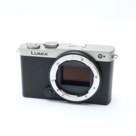 【中古】 《美品》 Panasonic LUMIX S9 ボディ DC-S9-S ダークシルバー [ デジタルカメラ ]
