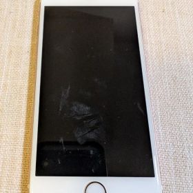 iPhone 本体 iPhone6s ピンク ベージュ ローズゴールド 64GB