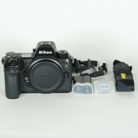 [美品 | シャッター数11,725回｜CFexpressカード付] Nikon Z6III [ボディ] | Nikon Zマウント