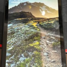 Amazon Fire HD 8 タブレット ネイビー付き