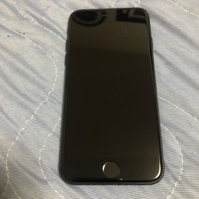 アップル(Apple)のiPhone7 128GB ブラック SIMフリー(スマートフォン本体)