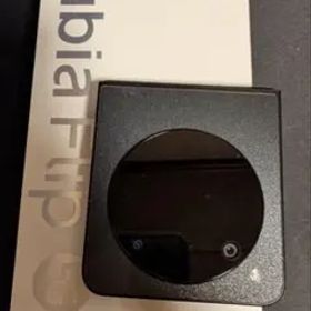 nubia Flip 5G スマートフォン 本体