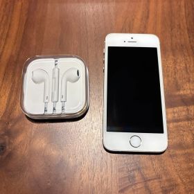 Apple iPhone5s ゴールド 32GB 本体