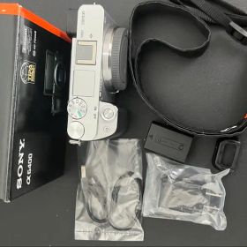 SONY α6400 ミラーレスカメラ 本体と付属品