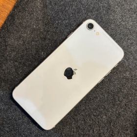 iPhone SE（第3世代） 64GB ホワイト バッテリー100% 111