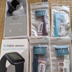 アップルウォッチ(Apple Watch)の未使用 開封のみ fitbit versa2 ブラック スマートウォッチ おまけ(腕時計(デジタル))