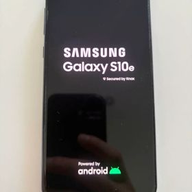 Samsung Galaxy S10e ブラック