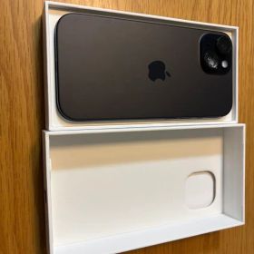 iPhone 15 ブラック 256GB simフリー（起動確認済み）
