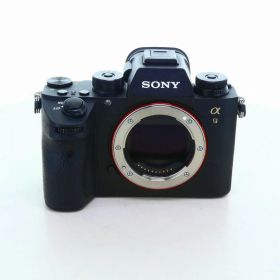 【中古】 (ソニー) SONY α9 ボディ [ILCE-9]【中古カメラ デジタル一眼】 ランク：AB
