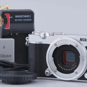 Nikon ニコン 【中古】Nikon ニコン 1 J5 シルバー ミラーレス一眼カメラ シャッター回数僅少 ミラーレスカメラ