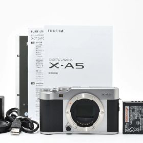 ■美品■ FUJIFILM X-A5シルバー X-A5-S