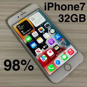 iPhone7 32GB Silver バッテリー98% SIMフリー