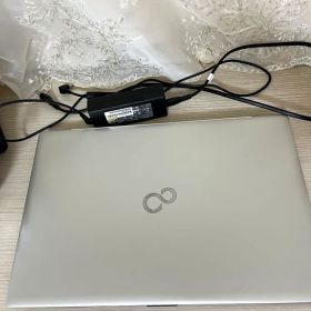 富士通LIFEBOOK FMVN90E2G