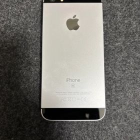 Apple iPhone SE 64GB シルバー