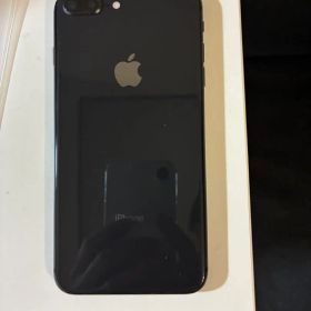 Apple iPhone 8 Plus ブラック６４ＧＢ