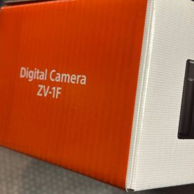 SONY VLOGCAM ZV-1F 12201