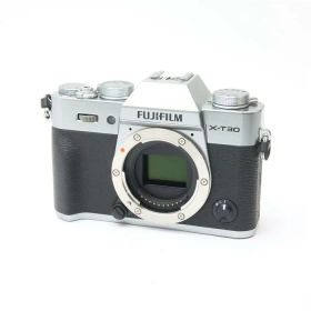 【中古】 《新同品》 FUJIFILM X-T30 II ボディ シルバー [ デジタルカメラ ]