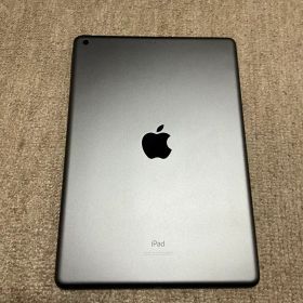 Apple iPad 第8世代 128GB Wi-Fiモデル スペースグレイ
