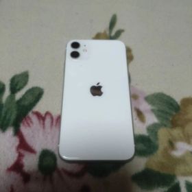 【ジャンク品】Apple iPhone 11 ホワイト 本体