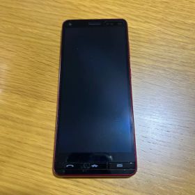 BASIO KYV47 赤色 スマートフォン 本体