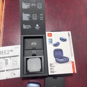 JBL LIVE FREE 2 TWS ダークブルー