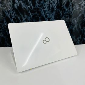 富士通 LIFEBOOK AH50/B3 core i7 7700HQ◇12GB◇SSD500GB 1752